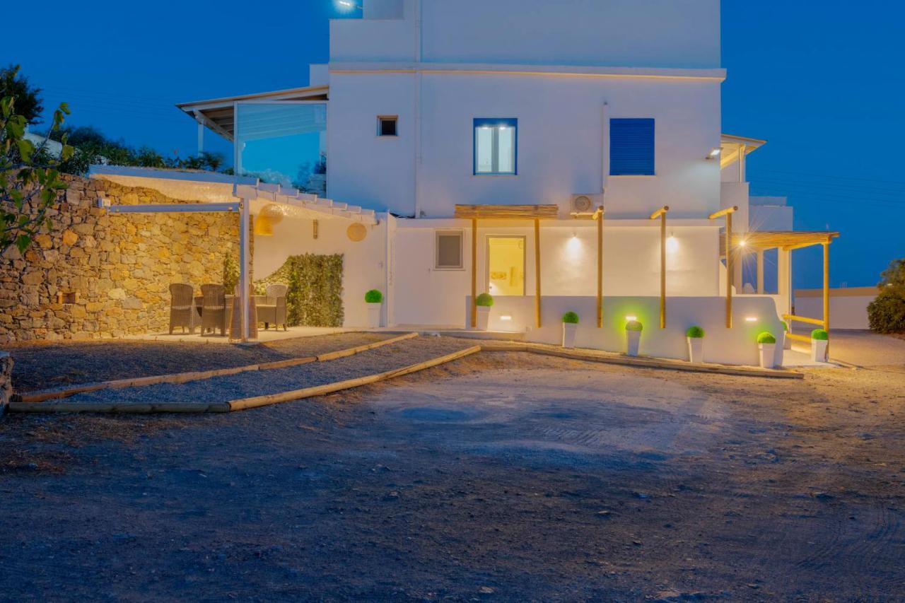 Endless Blue From Syros - Megas Gialos Resort - Suite 1 Экстерьер фото